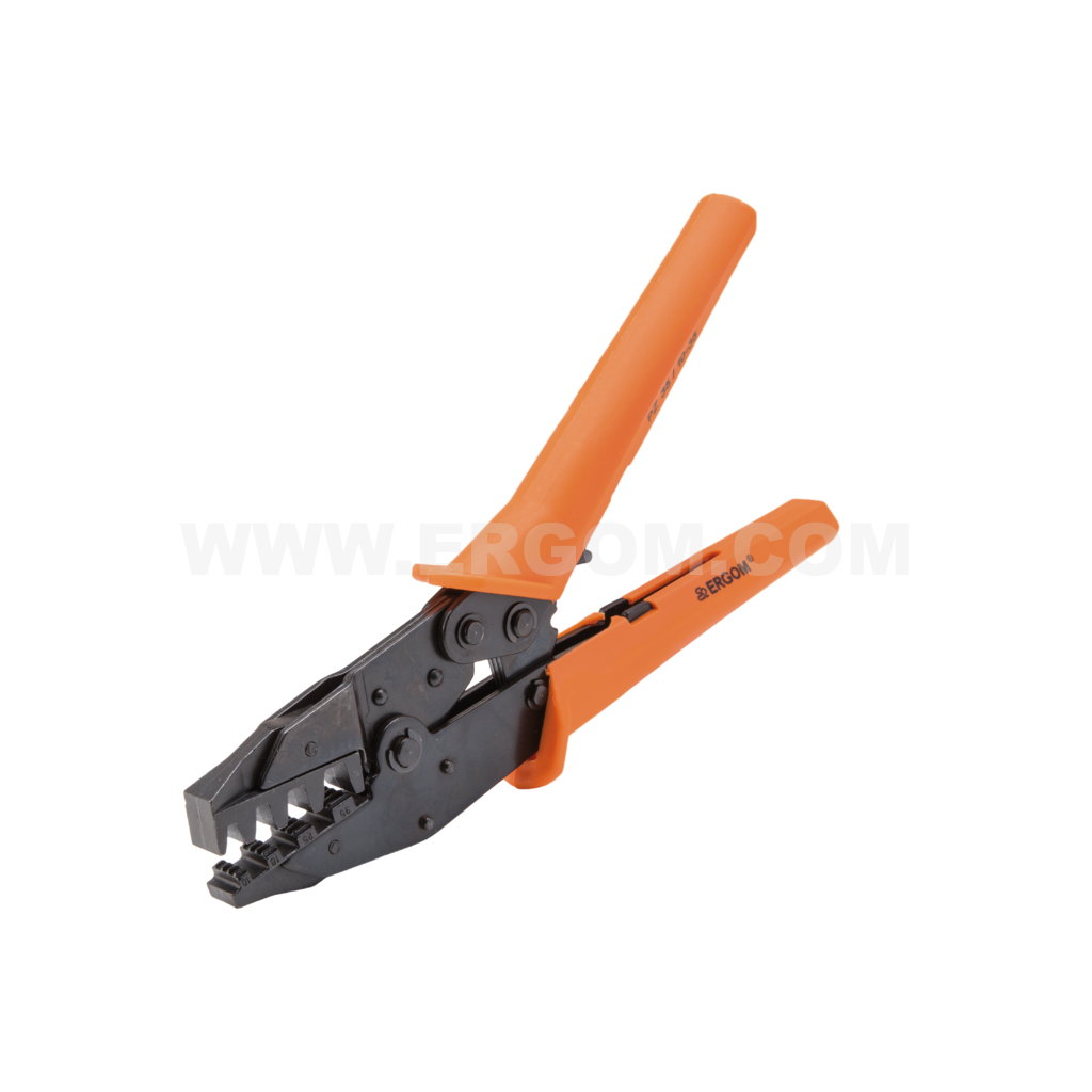 Pin type outlet crimping tool